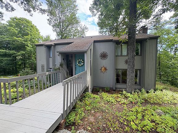 2nd image of 450 Glendale Rd