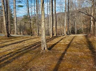 Avena Rd, Black Mountain, NC 28711