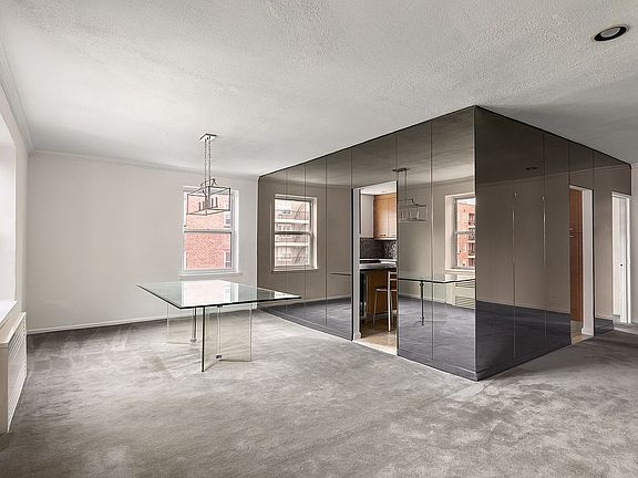 4th image of 162-21 Powells Cove Blvd #4D
