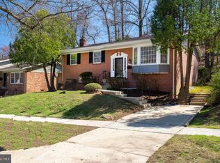 616 Kenbrook Dr, Silver Spring, MD 20902