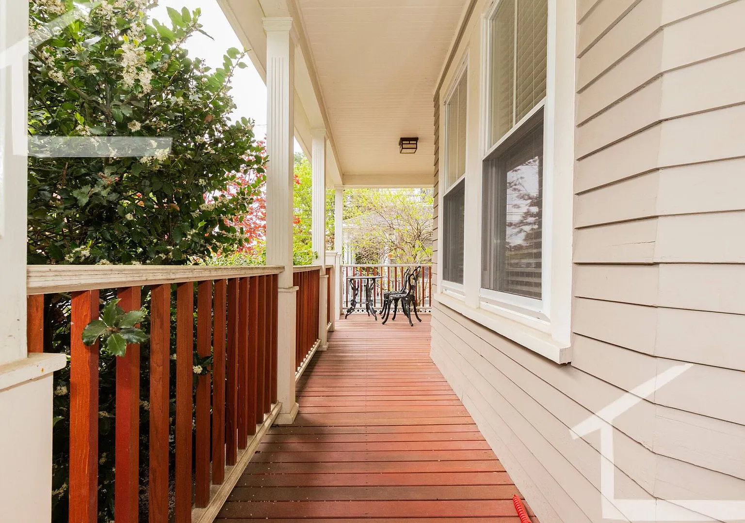 Charming 4 Bedroom-No Broker Fee — Photo 1