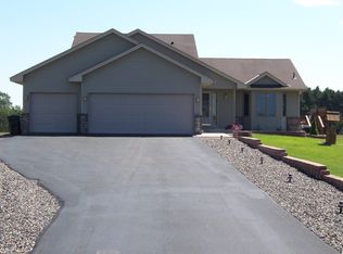 29407 139th St NW, Princeton, MN 55371