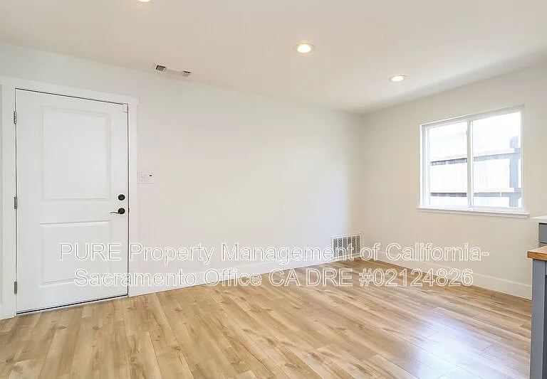 5713 Mesa Verde Cir — Photo 16