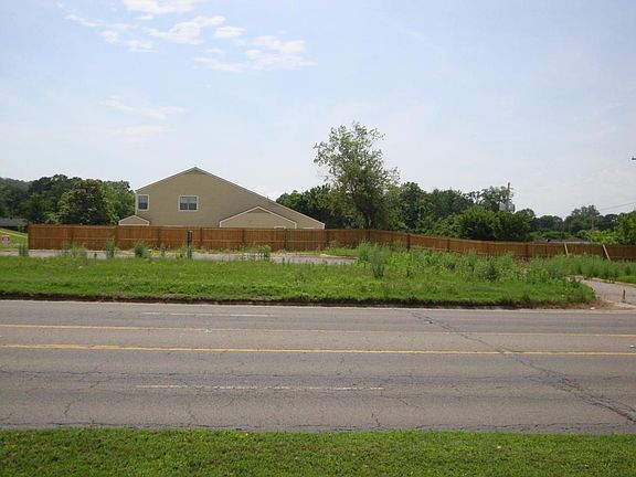 4th image of 1616 S Arkansas Ave