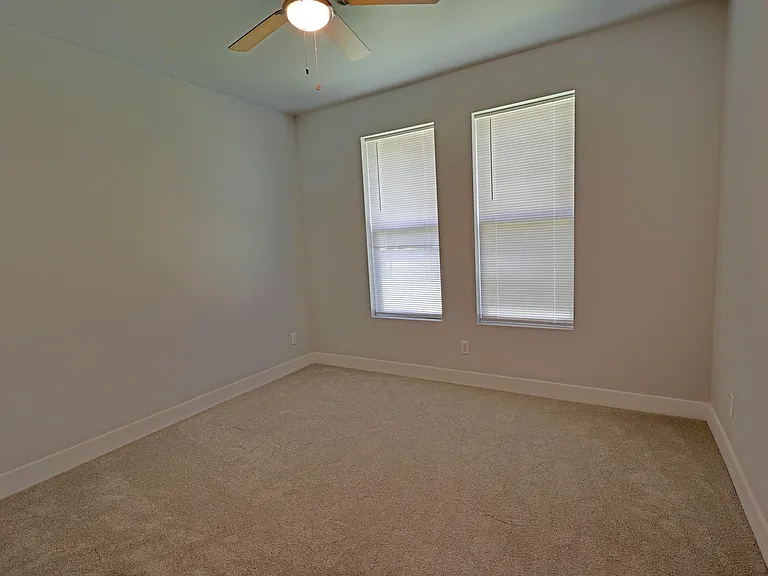 2720 Jewell Rd — Photo 15