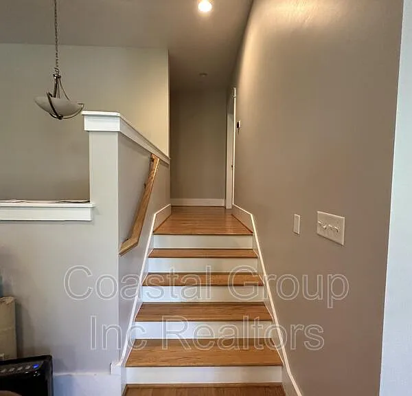 4635 Pleasant Ave #D — Photo 18