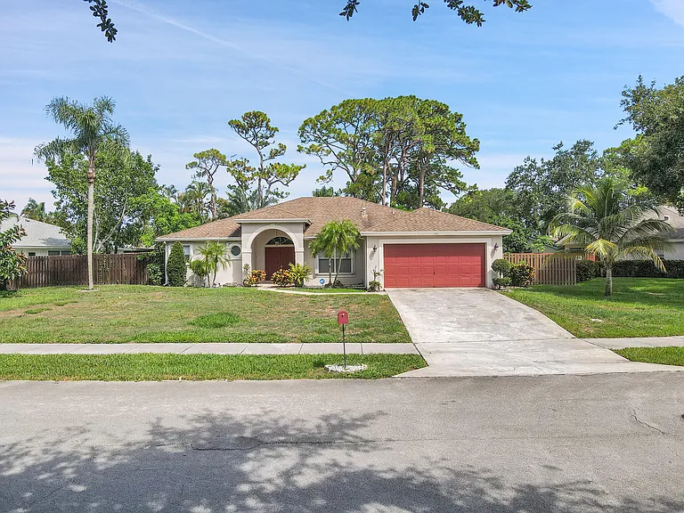 945 Sunflower Ave — Photo 36