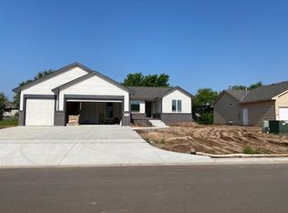 4535 N Rutgers St, Maize, KS 67101