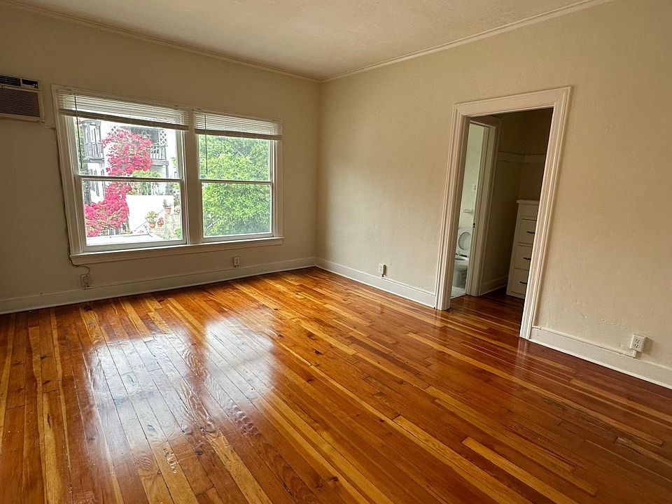 1st image of 2574 N Beachwood Dr #208
