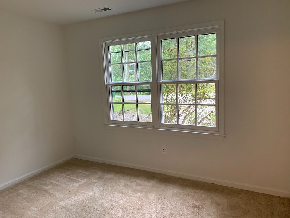 1st image of 16391 Norton Dr APT 3