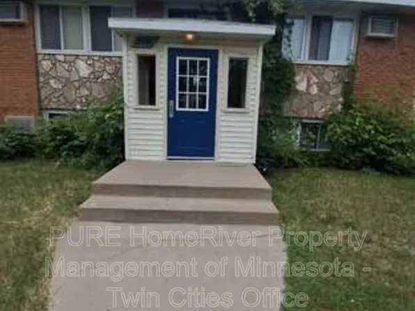 5848 2nd St NE APT 4, Minneapolis, MN 55432