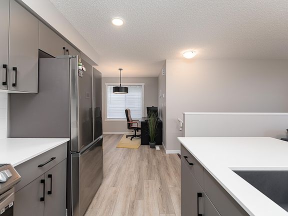 3rd image of 1530 Tamarack Blvd NW #61