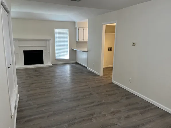 (undisclosed Address), Mansfield, TX 76063
