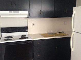 1377 Rynearson Rd APT 28, Buchanan, MI 49107