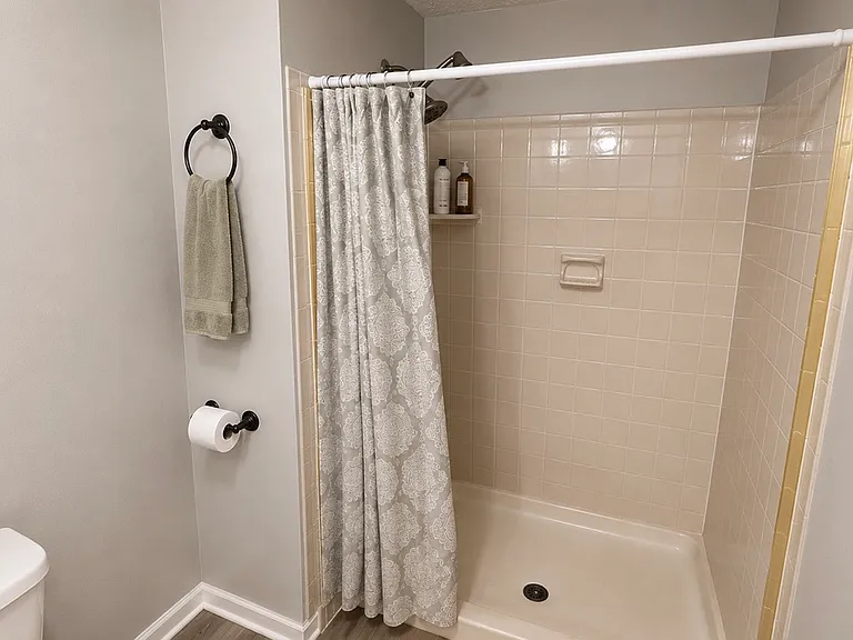 1427 Sedum Sq — Photo 13