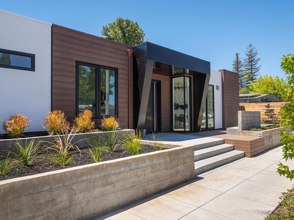 1st image of 839 Dartshire Way