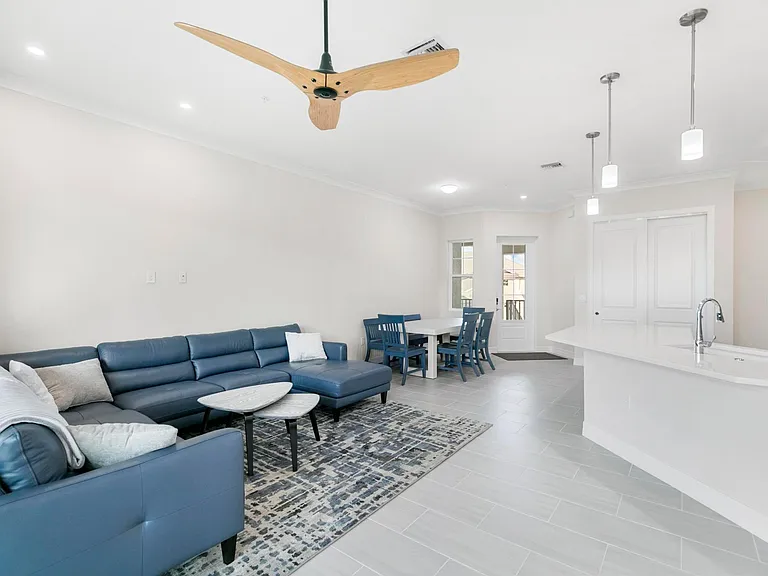 274 Indies Dr E #201 — Photo 11