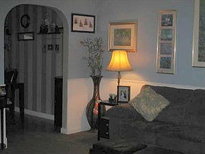 4th image of 211 Hagen Ave