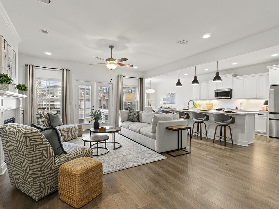 1st image of 2431 Stonecenter Ln