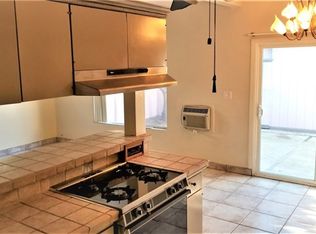 408 Ford Rd APT B, Costa Mesa, CA 92627