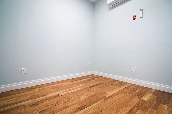 Rented by TheRealEstateCompany.com LLC | media 18