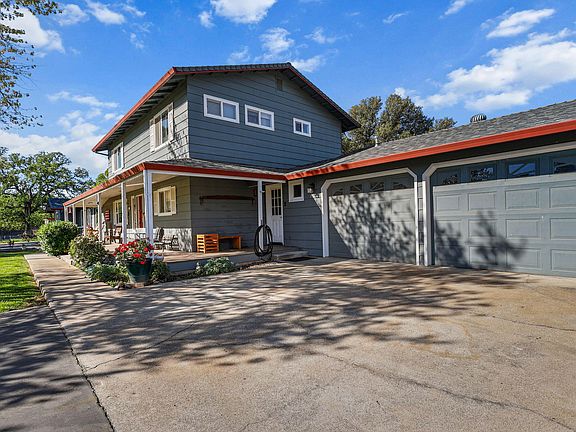 5th image of 3236 El Camino Dr