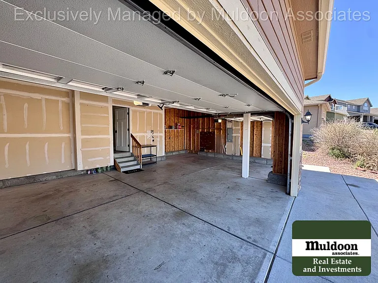 7696 Bonterra Ln — Photo 30