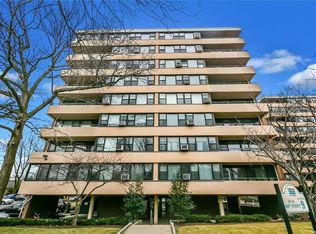 1024 166th St APT 3A, Queens, NY 11357