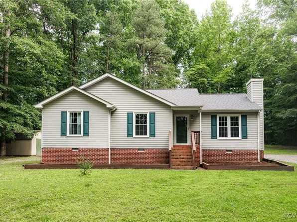 166 Marsha Ln, King William, VA 23086