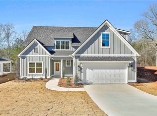 868 Asheton Dr #44, Opelika, AL 36801