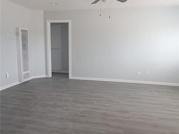 4th image of 7460 Cole Ave