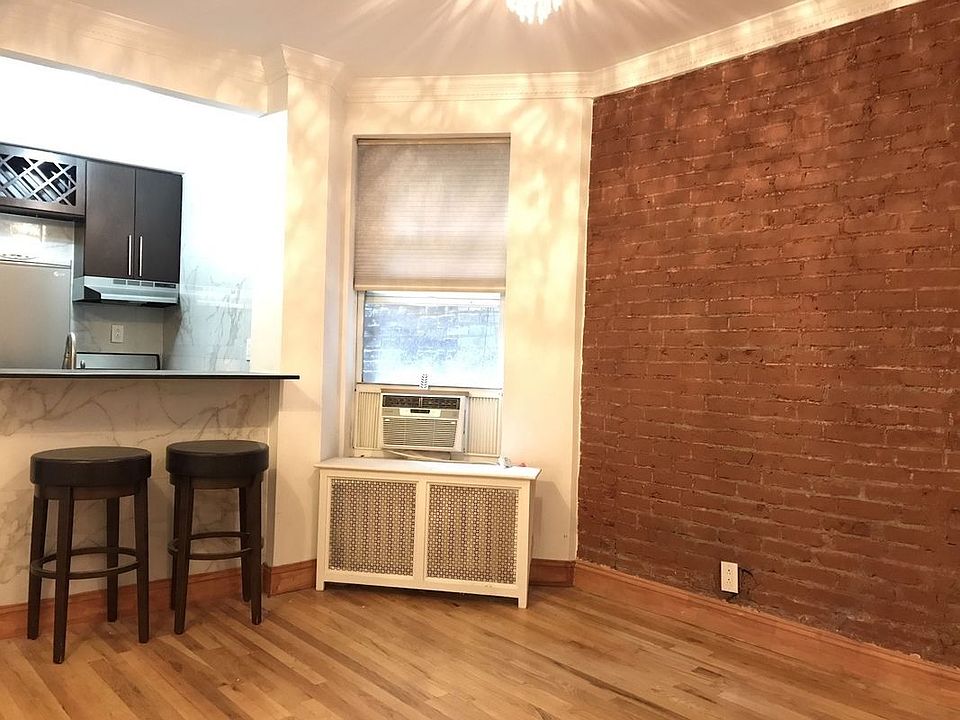 1st image of 15A W 64th St APT 3D