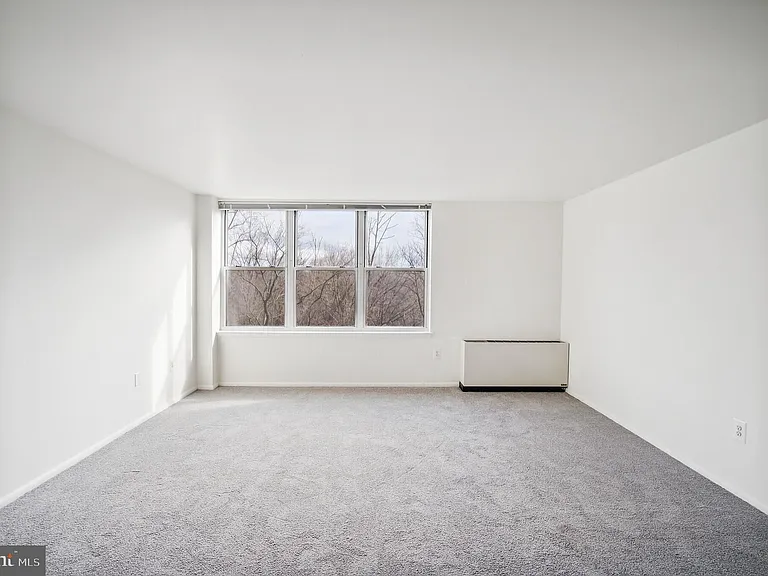 6100 Henry Ave #5B — Photo 13