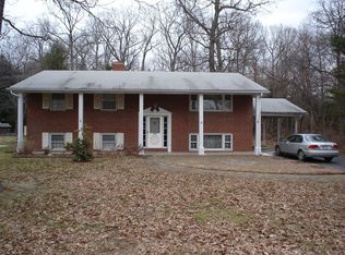 8008 E Riverside Dr, Pasadena, MD 21122