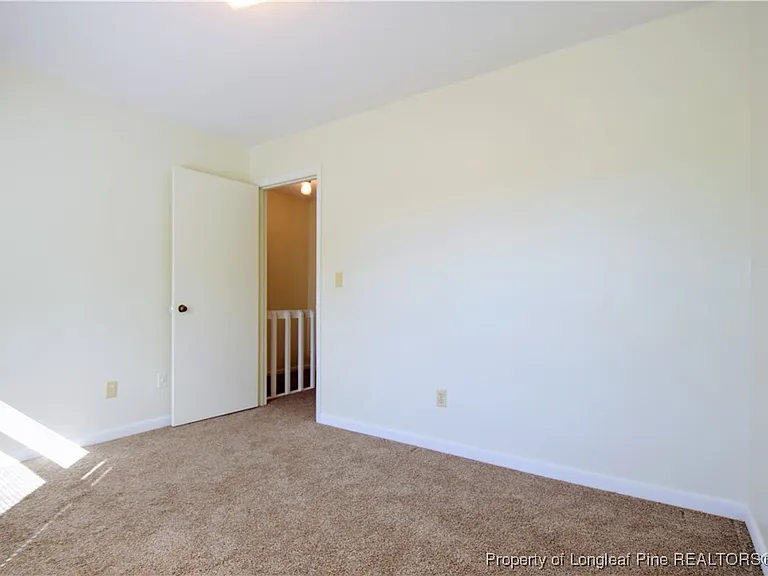 6637 Abbey Ln — Photo 10