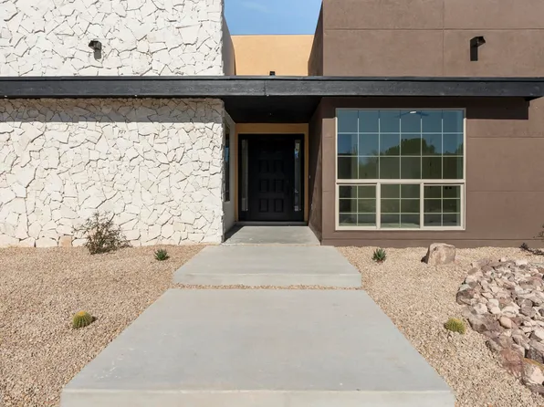 5659 Rio Bonito Cir, El Paso, TX 79932