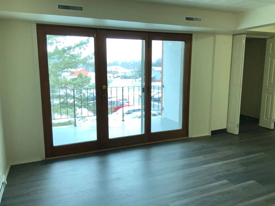 Twin Oaks Apartment Group