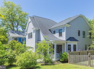 8018 Takoma Ave, Silver Spring, MD 20910