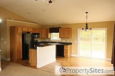 4th image of 2988 Secluded Acres Dr