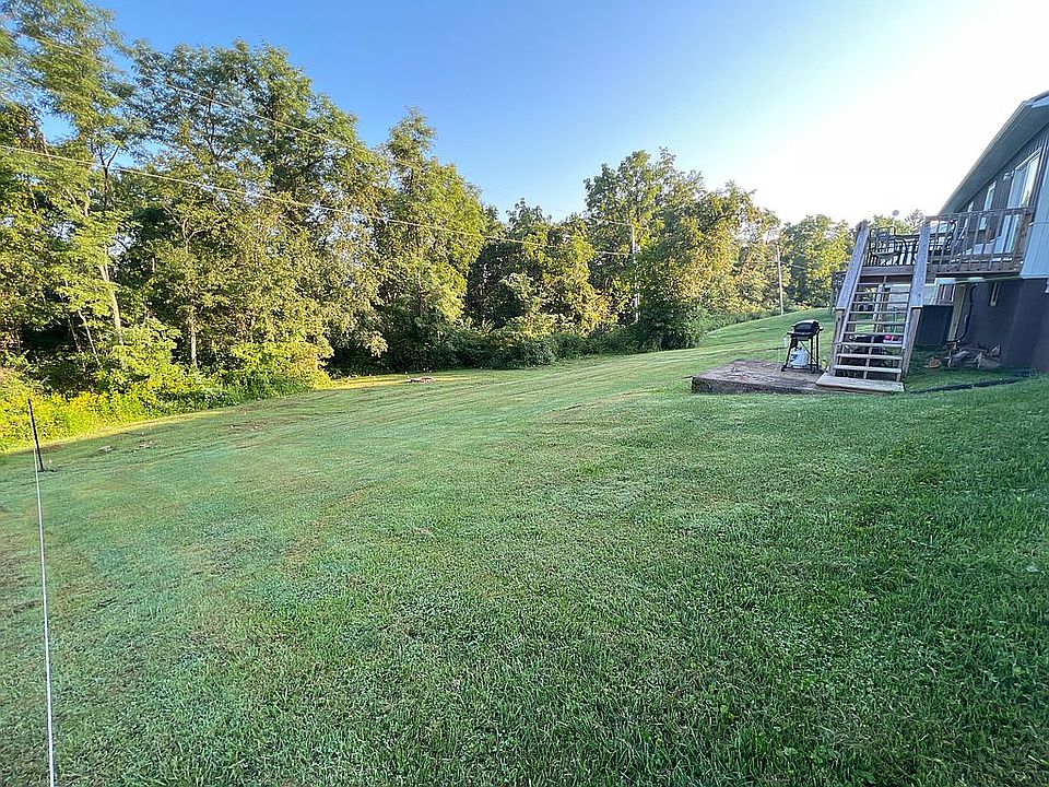 2nd image of 3793 Ladd Ridge Rd