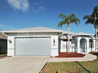 7077 Hazeltine Cir, Lakeland, FL 33810