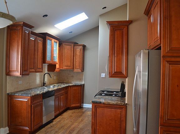 5th image of 5659 S Nordica Ave