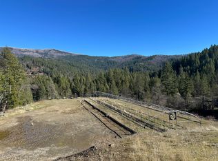 220 Upriver Ln, Ruth, CA 95526