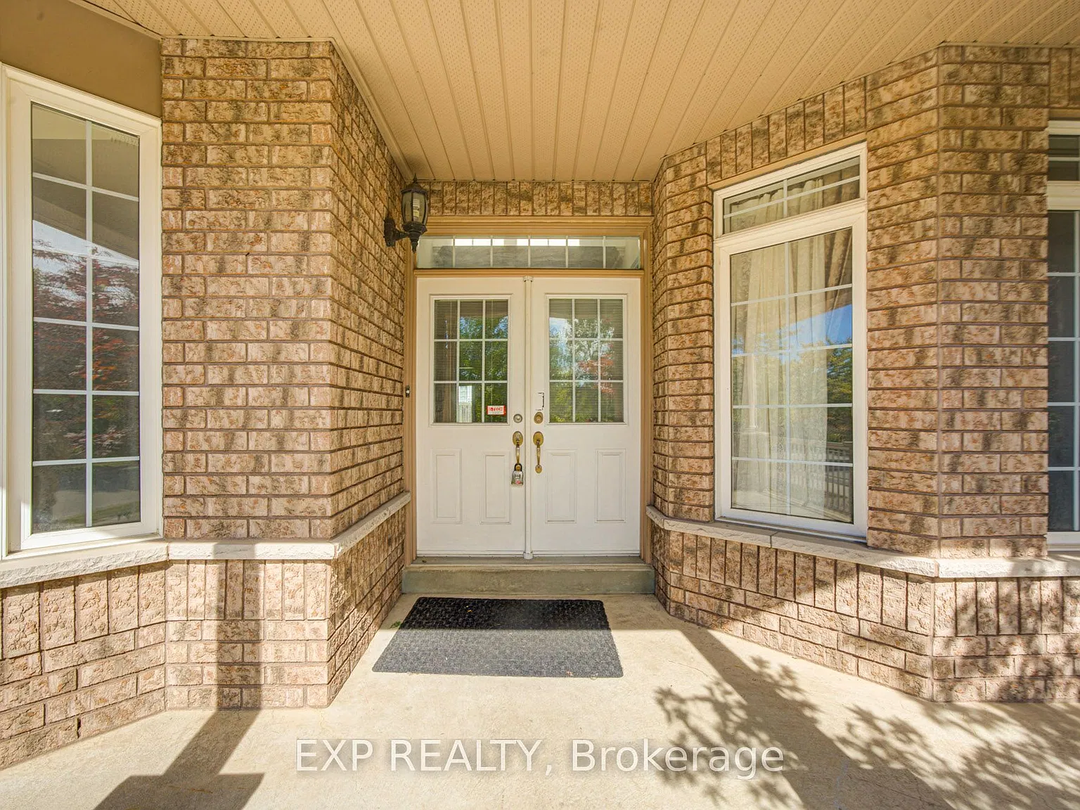 4 bed, $4,200 — Photo 2