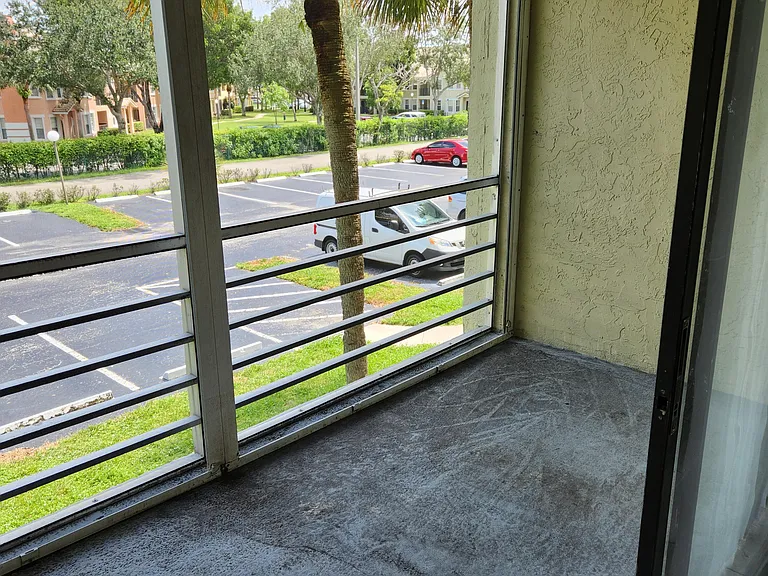 1800 N Lauderdale Ave #1205 — Photo 10