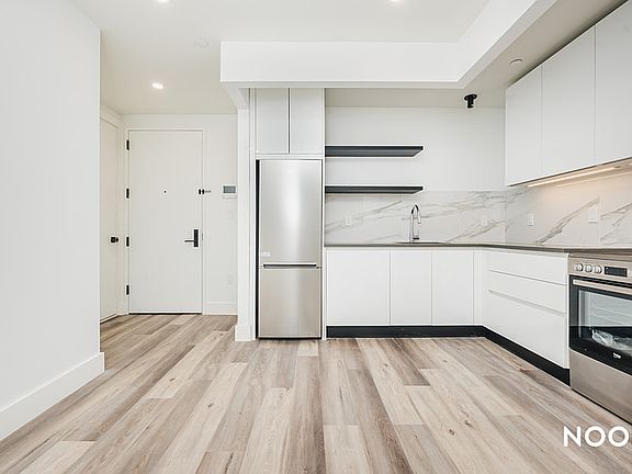 3rd image of 445 Vanderbilt Ave APT 503