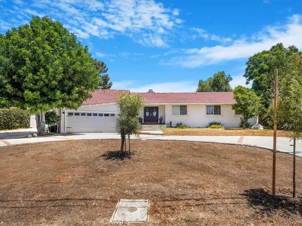 13720 Woodcock Ave, Sylmar, CA 91342