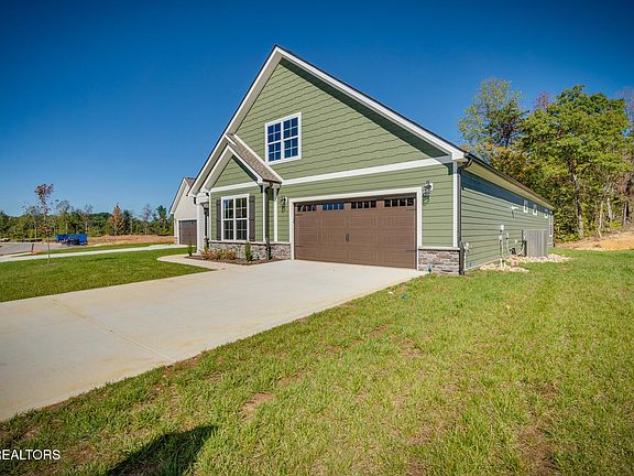 2nd image of 278 Trillium Trl Lot 8