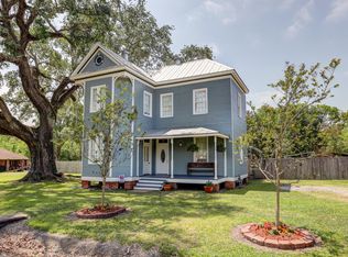 128 Sawmill St, Cypremort Pt, LA 70538