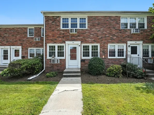 540 Granby Rd #114, South Hadley, MA 01075